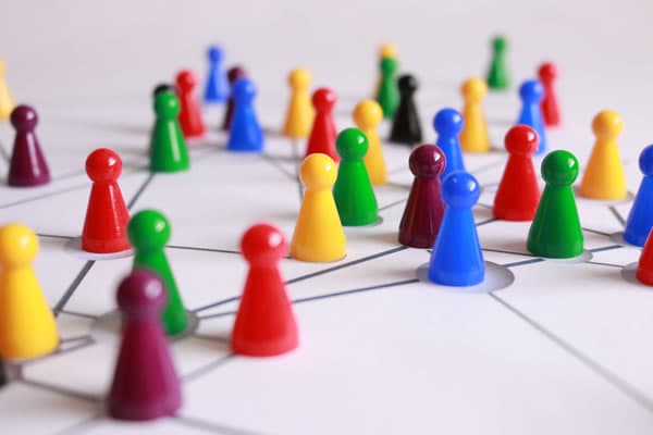 5 passos para criar a sua rede de contactos